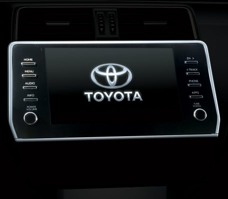 Toyota Land cruiser Prado 2.7 trang bị màn hình cảm ứng, 9 loa kết nối Bluetooth, Aux, USB.