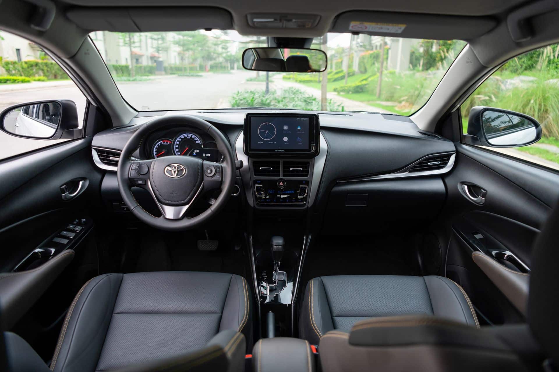 Toyota Vios khuyến mại 100% lệ phí trước bạ trong tháng 9/2023